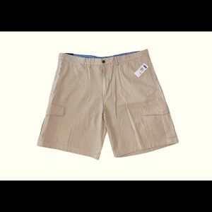 Chaps Cargo Shorts for Men Sz. 42 NWT